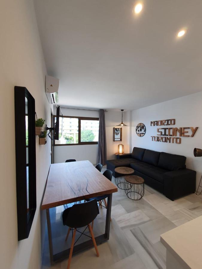 Ferienwohnung Montemar Puerto Torremolinos Exterior foto